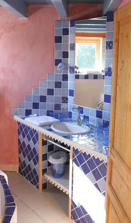 Chambres D'Hotes La Cime Beaujolaise Poule-les-Echarmeaux Luaran gambar